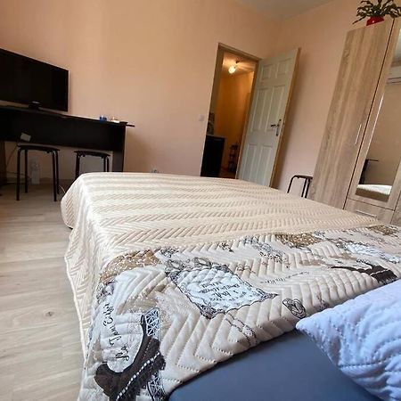 Sunny Apartment By The River Sandanski Exterior photo
